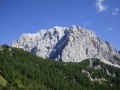 Góra Triglav, która jest wizytówka Słowenii, o wysokości 2863 metrów i trzech wierzchołkach znajduje się na terenie pięknego Parku Narodowego Triglav. Słoweńcy szczyt ten nazywają 