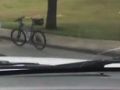 Policjant na rowerze szybszy od