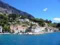 Portowe miasto Omis, przez które przepływa rzeka Cetina, położone jest w historycznej, chorwackiej krainie o nazwie Dalmacja. Bliskość Adriatyku oraz roztaczających się dookoła gór Mosor dostarcza nie tylko zapierających dech w piersiach...