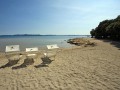 Decydując się na wakacje w Chorwacji, warto wybrać miejsce, w którym będzie można spokojnie wypocząć. Taką miejscowością jest Punta Skala, ulokowana pomiędzy Zadarem a Ninem, w Dalmacji. Niewielka osada idealnie nadaje się do błogich...